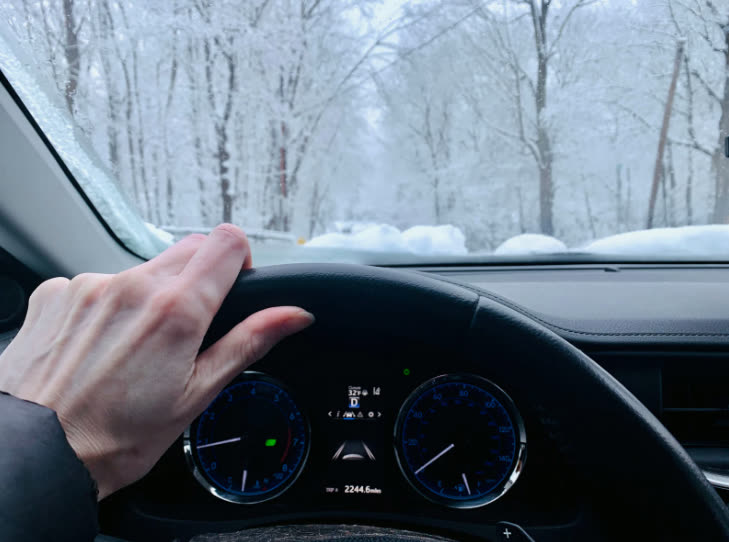 Blue Ridge Auto technician preparing a vehicle for winter