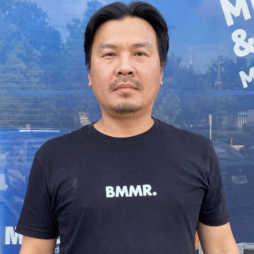 Decatur Service Manager, Mo Kang